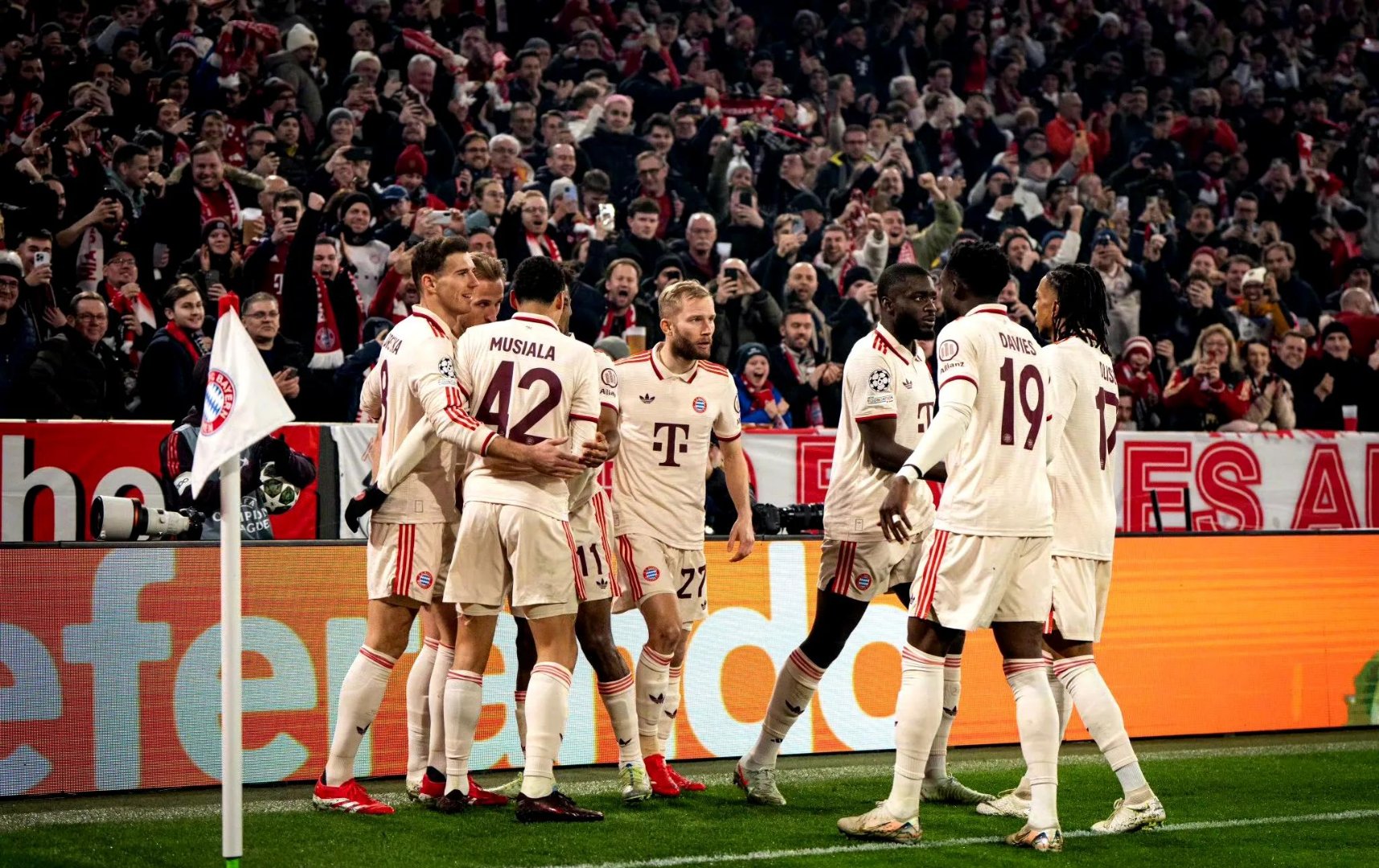 包含中国横扫拜仁,格纳布里三分雨点燃全场的词条 包含中国横扫拜仁,格纳布里三分雨点燃全场的词条