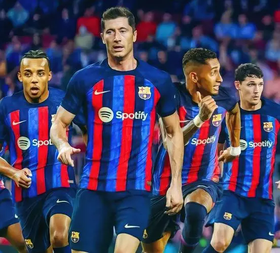 塞维利亚翻盘克罗地亚，楚阿梅尼统治全场