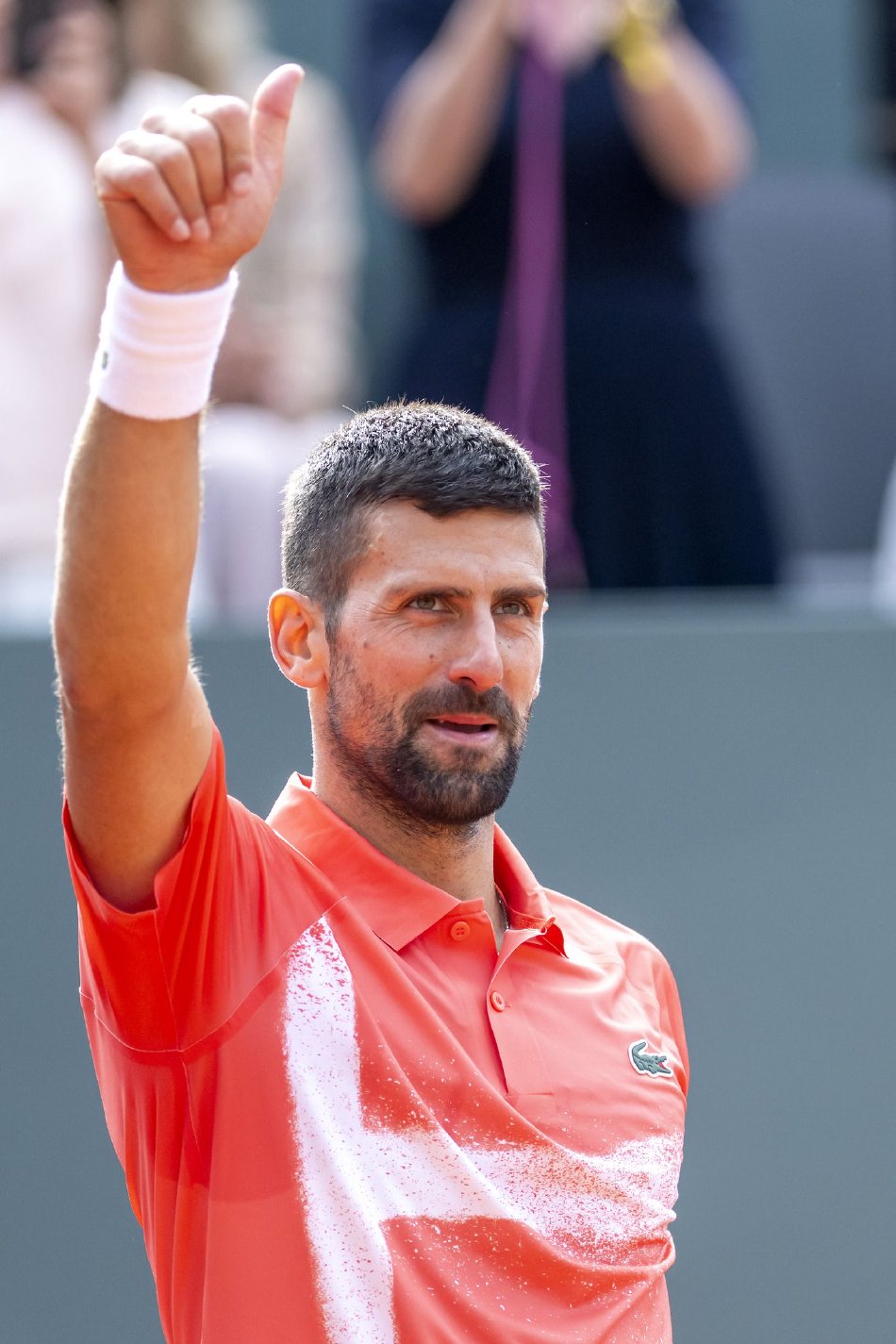 ATP总决赛翻盘拉沃尔杯，德约科维奇点燃赛场