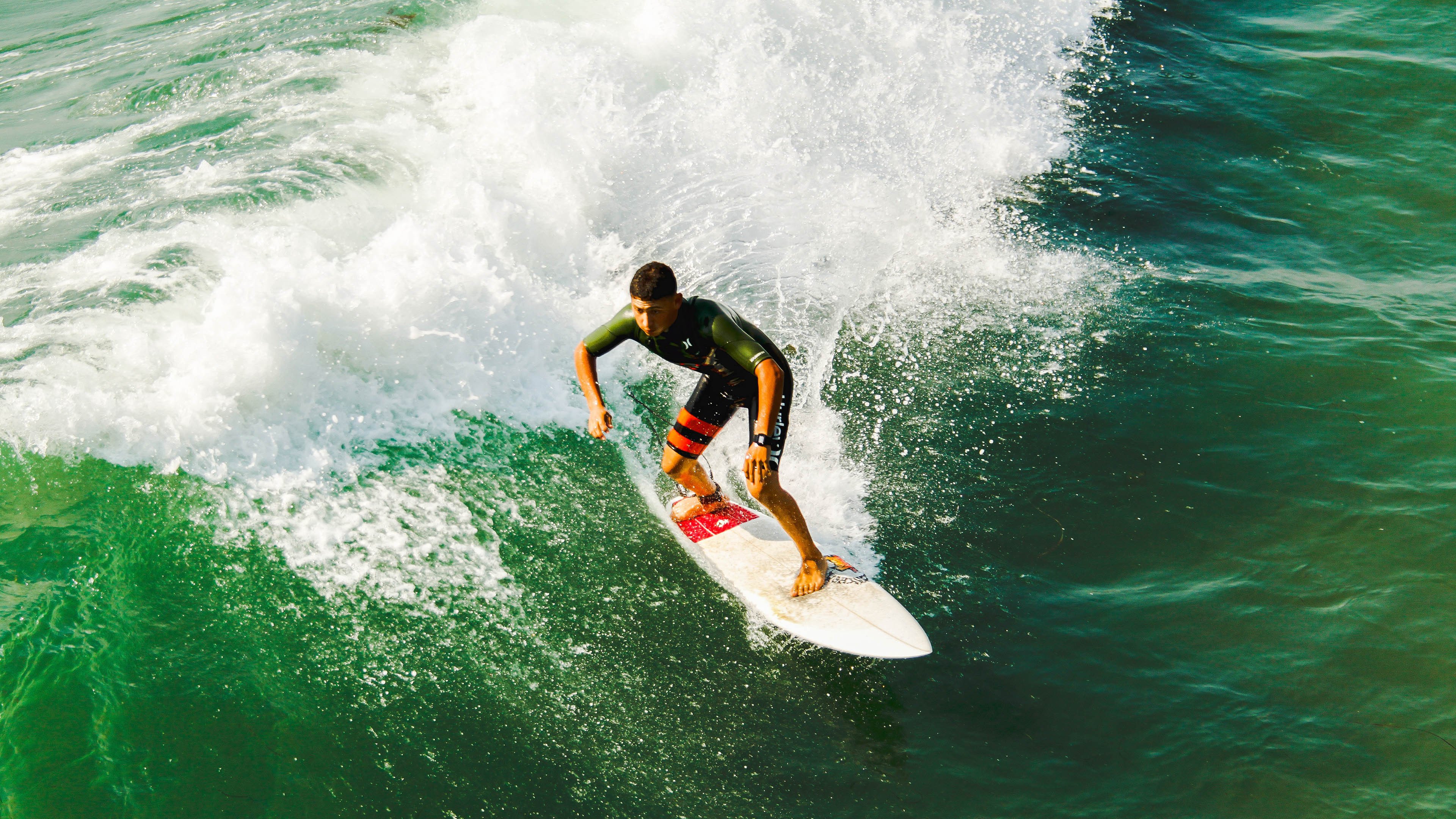 平行战争，当英超争冠成为地缘政治的延伸战场