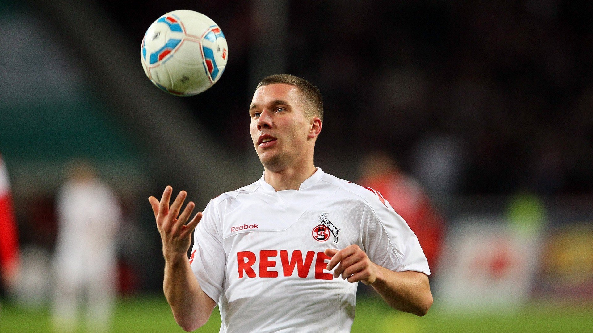 当西决第七场降临爱琴海，希腊与苏格兰的绿茵生死辩